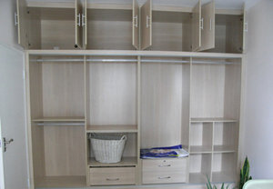 買衣柜，定制衣柜，有個黃金比例你可知道？