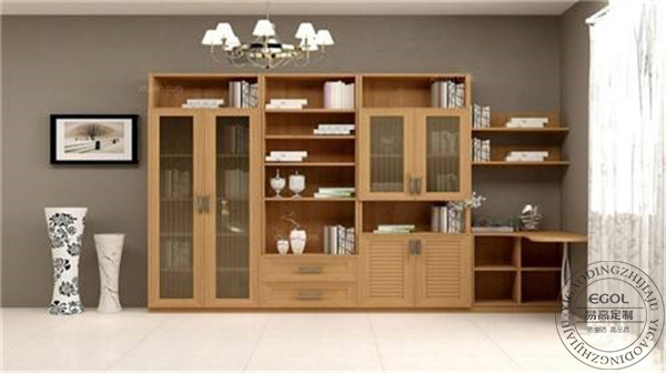 實(shí)木板和實(shí)木多層板的區(qū)別及優(yōu)缺點(diǎn)?