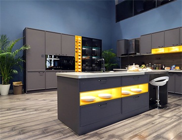 2018易高新品研發分為哪幾個階段？